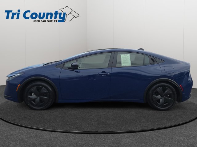 Certified 2026 Toyota Prius LE FWD image 5