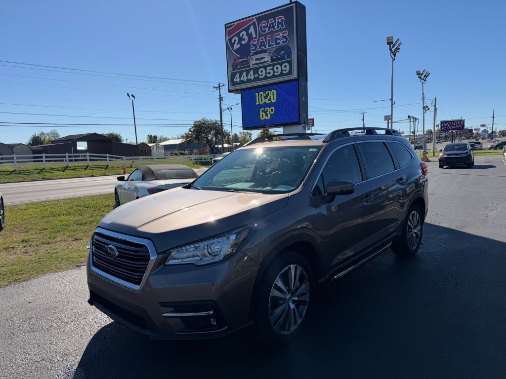 Used 2022 Subaru Ascent Limited w/ Technology Package AWD/4WD image 7