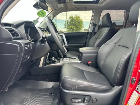 Certified 2023 Toyota 4Runner Limited AWD/4WD image 11