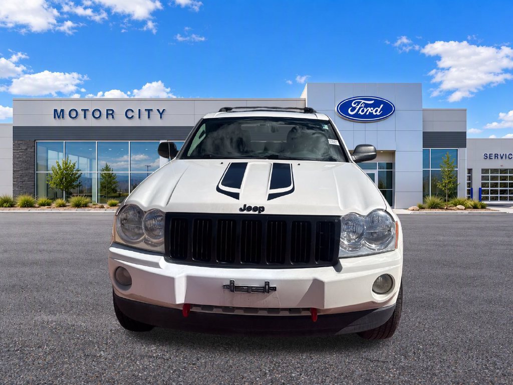 Used 2005 Jeep Grand Cherokee Limited AWD/4WD image 2