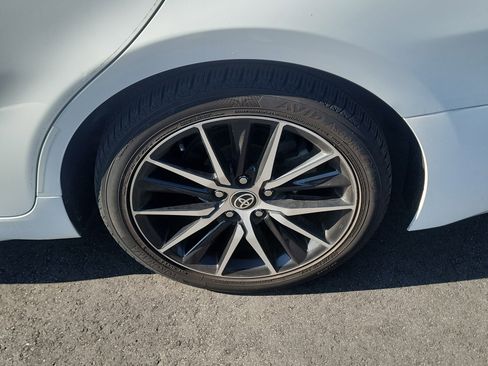 Used 2021 Toyota Camry SE w/ Audio Upgrade Package FWD image 38
