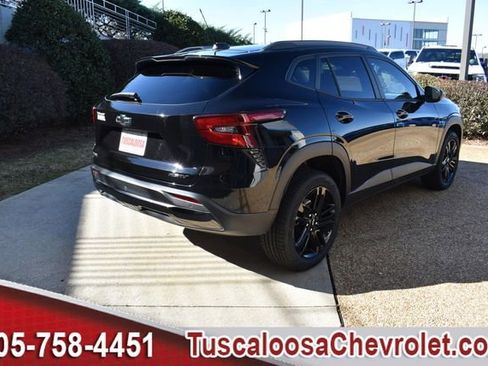 Used 2025 Chevrolet Trax ACTIV w/ Driver Confidence Package image 10