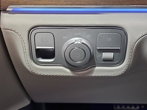 New 2026 Mercedes-Benz GLS 63 AMG 4MATIC image 28