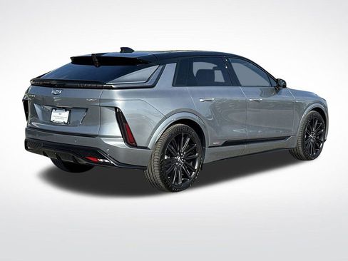 New 2026 Cadillac Lyriq V image 7