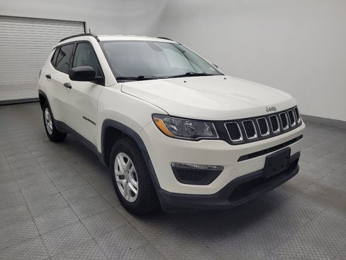 Used 2018 Jeep Compass Sport w/ Cold Weather Group FWD image 13