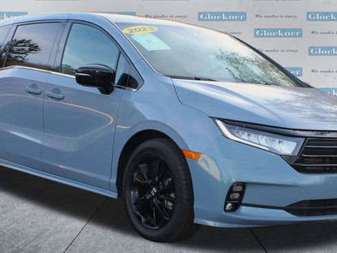 Used 2023 Honda Odyssey Sport image 3