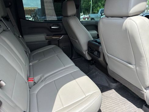 Used 2020 Chevrolet Silverado 1500 RST image 11