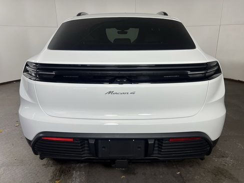 Certified 2024 Porsche Macan 4 Electric image 6