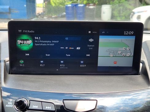 Used 2019 Acura RDX AWD w/ Advance Package image 11