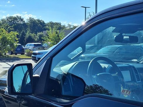 Used 2020 Ford F150 Lariat w/ Equipment Group 502A Luxury image 27