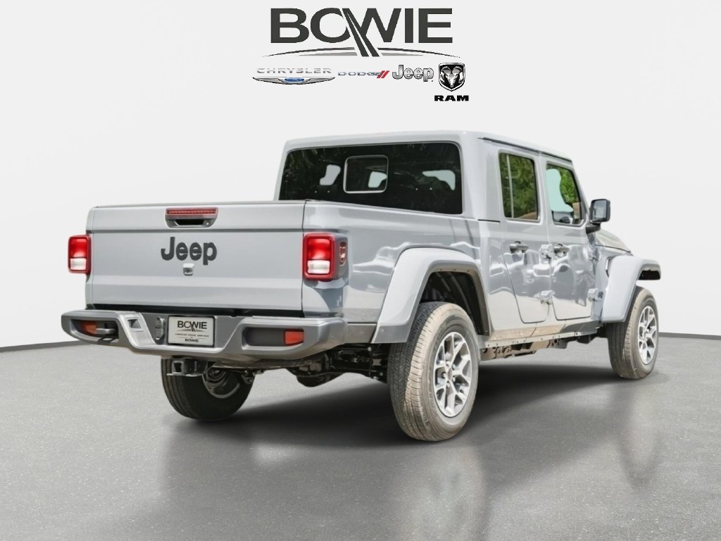 New 2025 Jeep Gladiator Sport AWD/4WD image 4