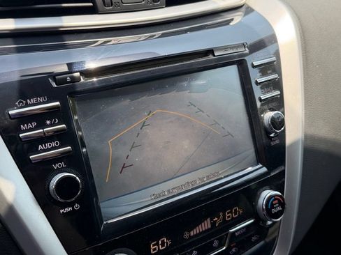 Used 2016 Nissan Murano SV w/ Premium Package FWD image 19