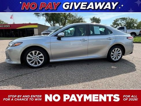 Used 2023 Toyota Camry LE image 2