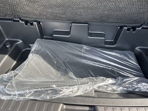 New 2026 Chevrolet Traverse LT w/ Midnight/Sport Edition image 53