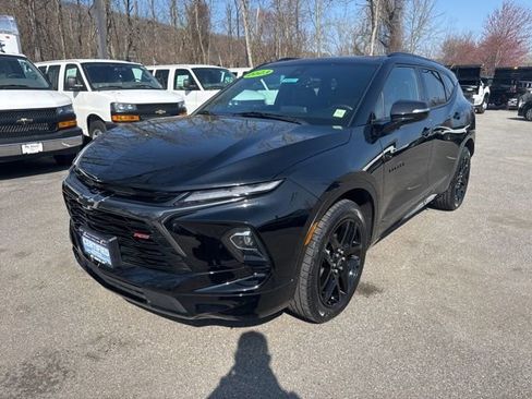 Certified 2023 Chevrolet Blazer RS w/ Enhanced Convenience Package image 1