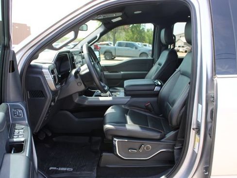 Used 2024 Ford F150 Lariat w/ Equipment Group 502A High AWD/4WD image 15
