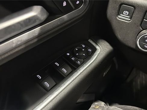 Used 2025 Chevrolet Silverado 3500 LTZ w/ LTZ Plus Package image 16