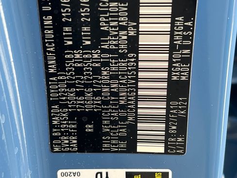 Certified 2026 Toyota Corolla Cross LE FWD image 28