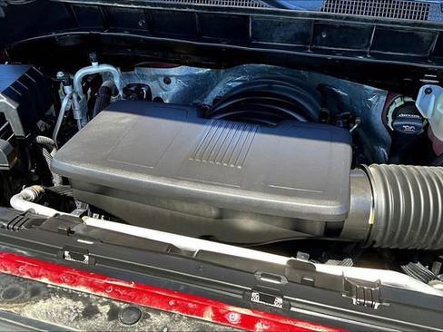 Used 2020 Chevrolet Silverado 1500 Custom Trail Boss w/ Custom Convenience Package AWD/4WD image 30