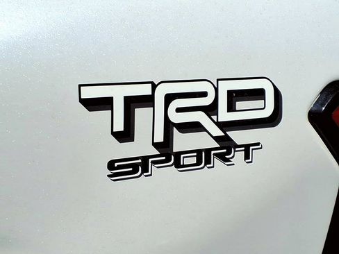 Certified 2025 Toyota Tacoma TRD Sport AWD/4WD image 13