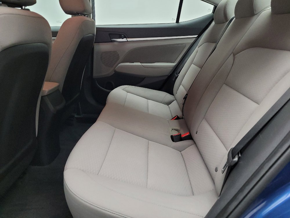 Used 2019 Hyundai Elantra SEL FWD image 18