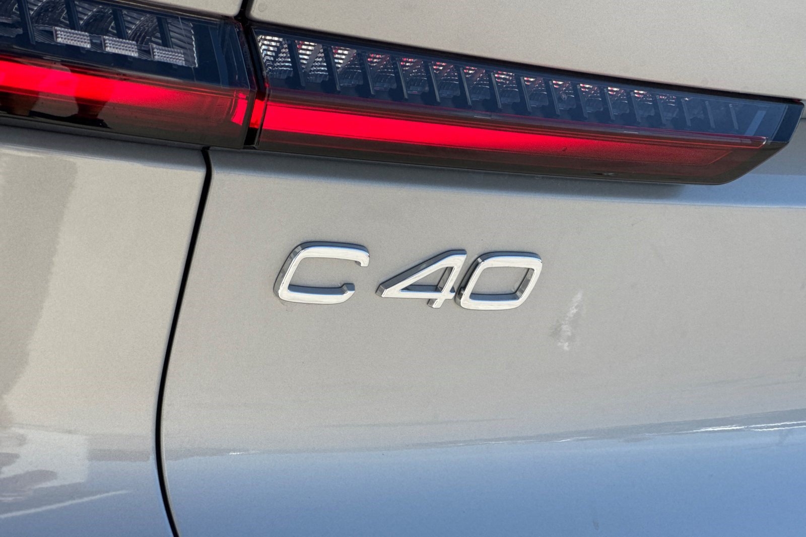 Used 2023 Volvo C40 P8 Recharge Plus AWD/4WD image 29