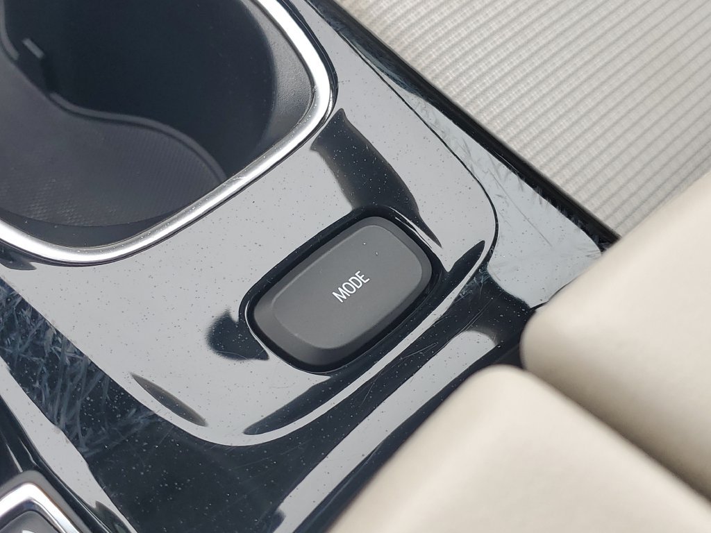 Certified 2021 Buick Envision Preferred FWD image 30