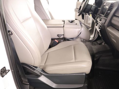 Used 2020 Ford F350 XL w/ Power Equipment Group AWD/4WD image 12