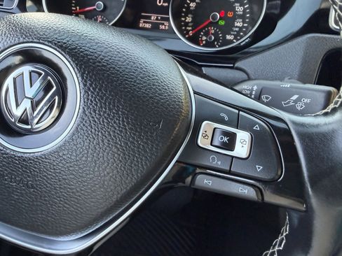 Used 2016 Volkswagen Jetta Sport w/ Lighting Package image 30