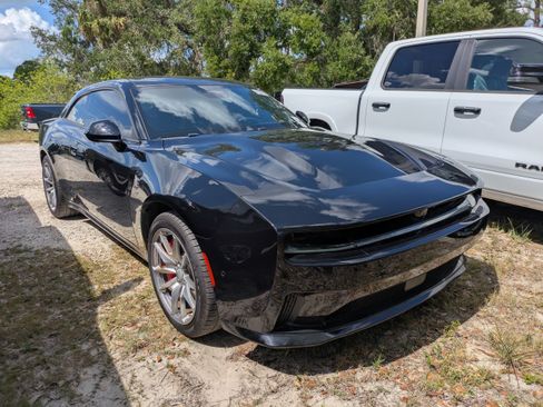 Used 2024 Dodge Charger Daytona Scat Pack w/ Plus Group AWD/4WD image 1