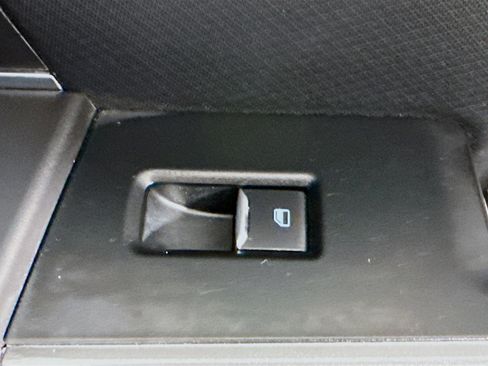 Used 2022 Ford F150 XLT w/ Equipment Group 302A High image 36