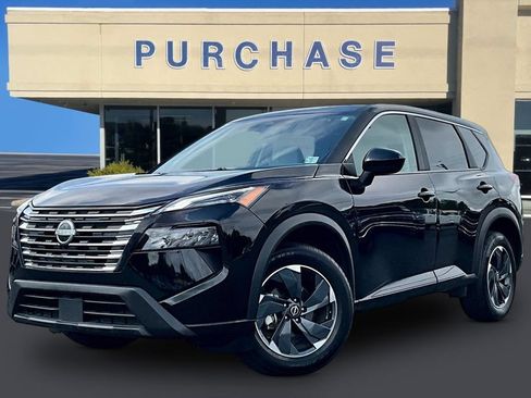 Used 2025 Nissan Rogue SV AWD/4WD image 3