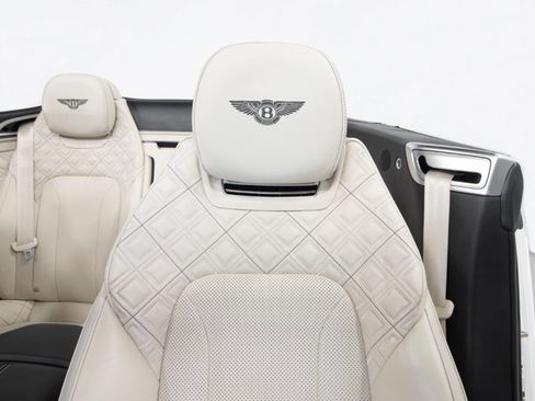 Used 2020 Bentley Continental GT V8 First Edition image 4