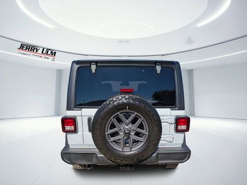 New 2026 Jeep Wrangler Sport AWD/4WD image 4