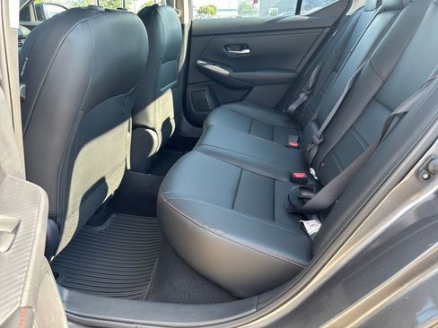 New 2025 Nissan Sentra SR w/ SR Premium Package image 15