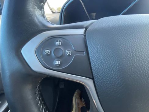 Used 2022 Chevrolet Colorado LT w/ LT Convenience Package image 22