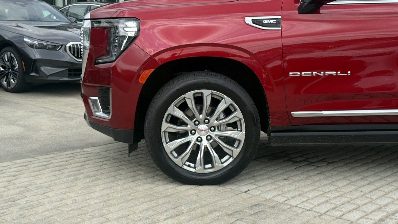 Used 2022 GMC Yukon Denali RWD image 10
