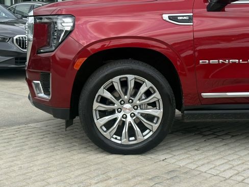 Used 2022 GMC Yukon Denali RWD image 10