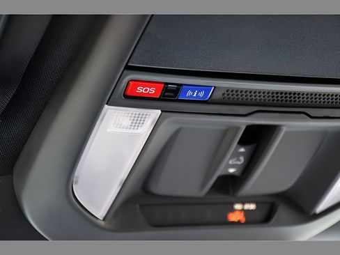 Certified 2026 Subaru Forester Premium AWD/4WD image 38