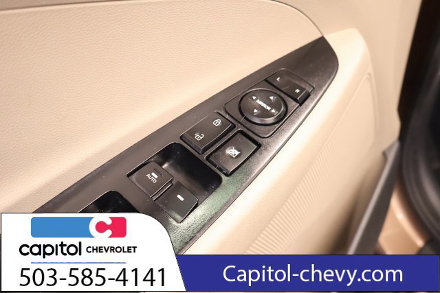 Used 2016 Hyundai Tucson Sport FWD image 11