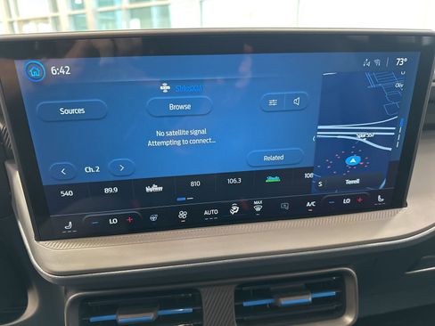 New 2025 Ford Maverick Lobo image 18