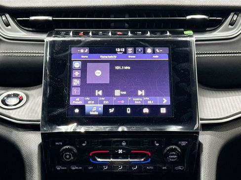 New 2025 Jeep Grand Cherokee L Laredo image 25