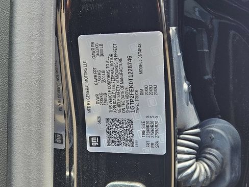 New 2026 GMC Canyon Denali w/ LPO, Denali Black Edition AWD/4WD image 31