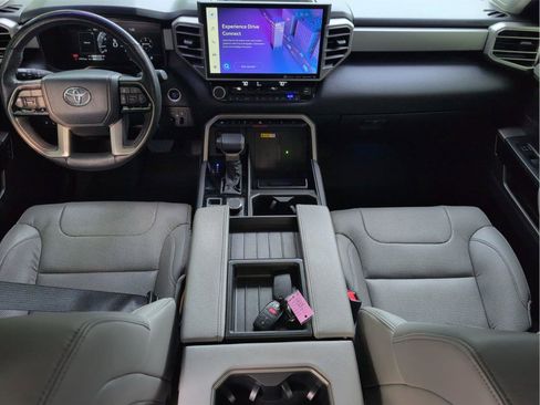 Used 2024 Toyota Tundra Limited AWD/4WD image 30