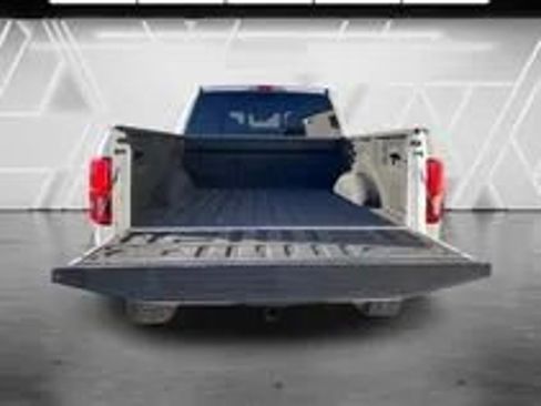 Used 2019 Ford F150 XLT w/ Equipment Group 302A Luxury AWD/4WD image 3