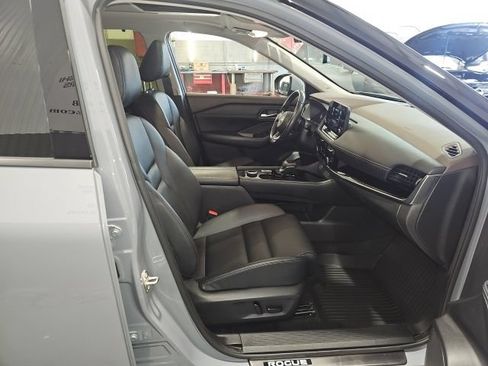 Certified 2023 Nissan Rogue SL w/ SL Premium Package AWD/4WD image 25