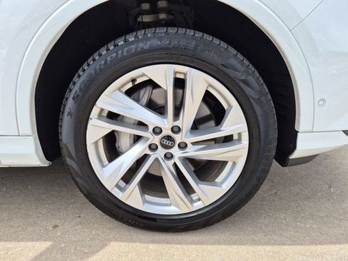 Used 2021 Audi Q7 2.0T Premium Plus AWD/4WD image 23