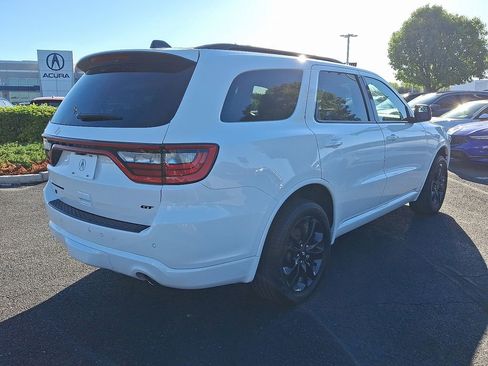 Used 2025 Dodge Durango GT AWD/4WD image 6