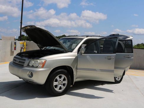 Used 2002 Toyota Highlander 2WD V6 image 62