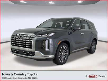 Used 2023 Hyundai Palisade Calligraphy w/ Winter Package